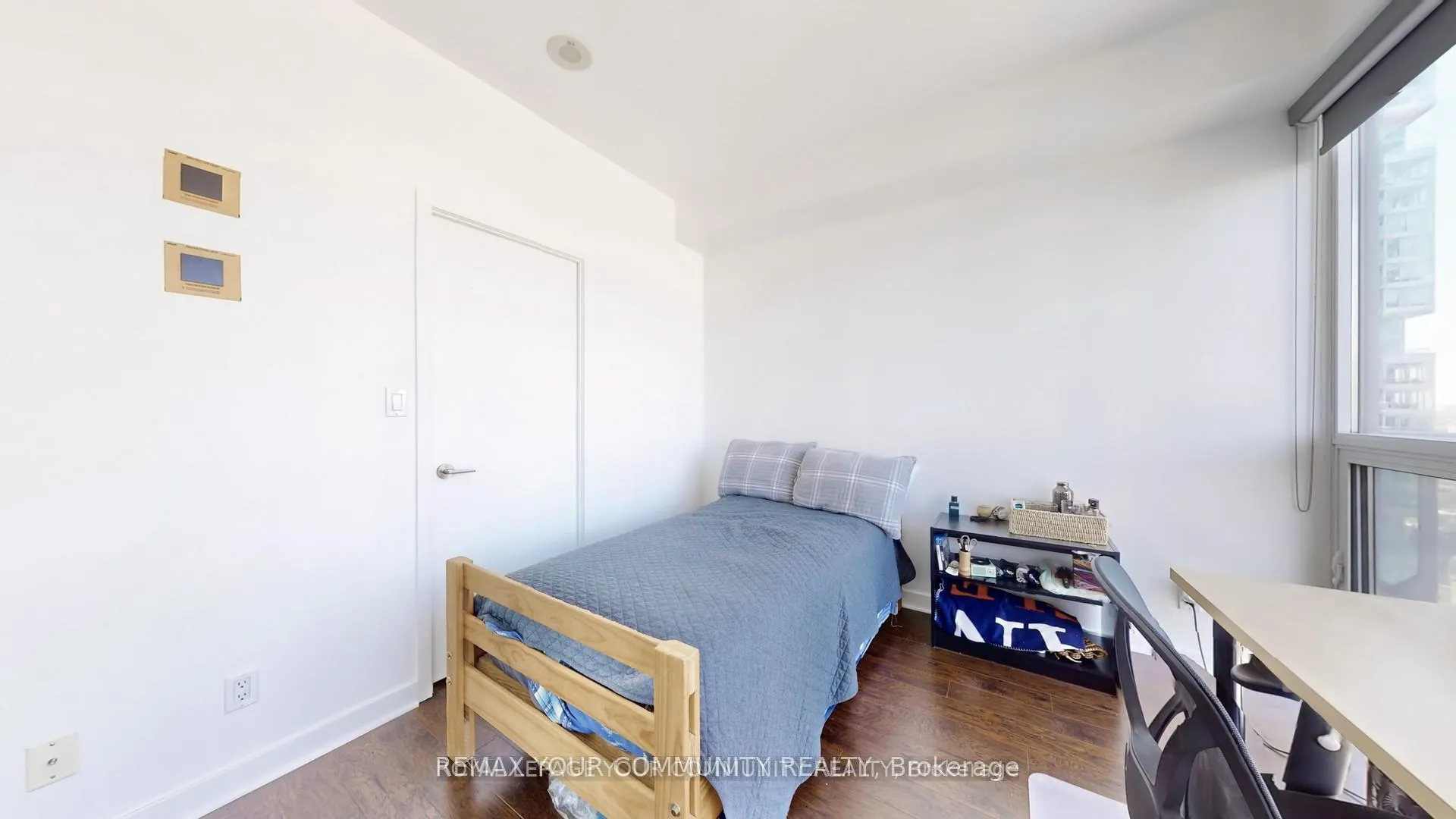 Photo 12 of Unit 2305, 126 Simcoe St Street, Toronto, Waterfront Communities — HOMEH