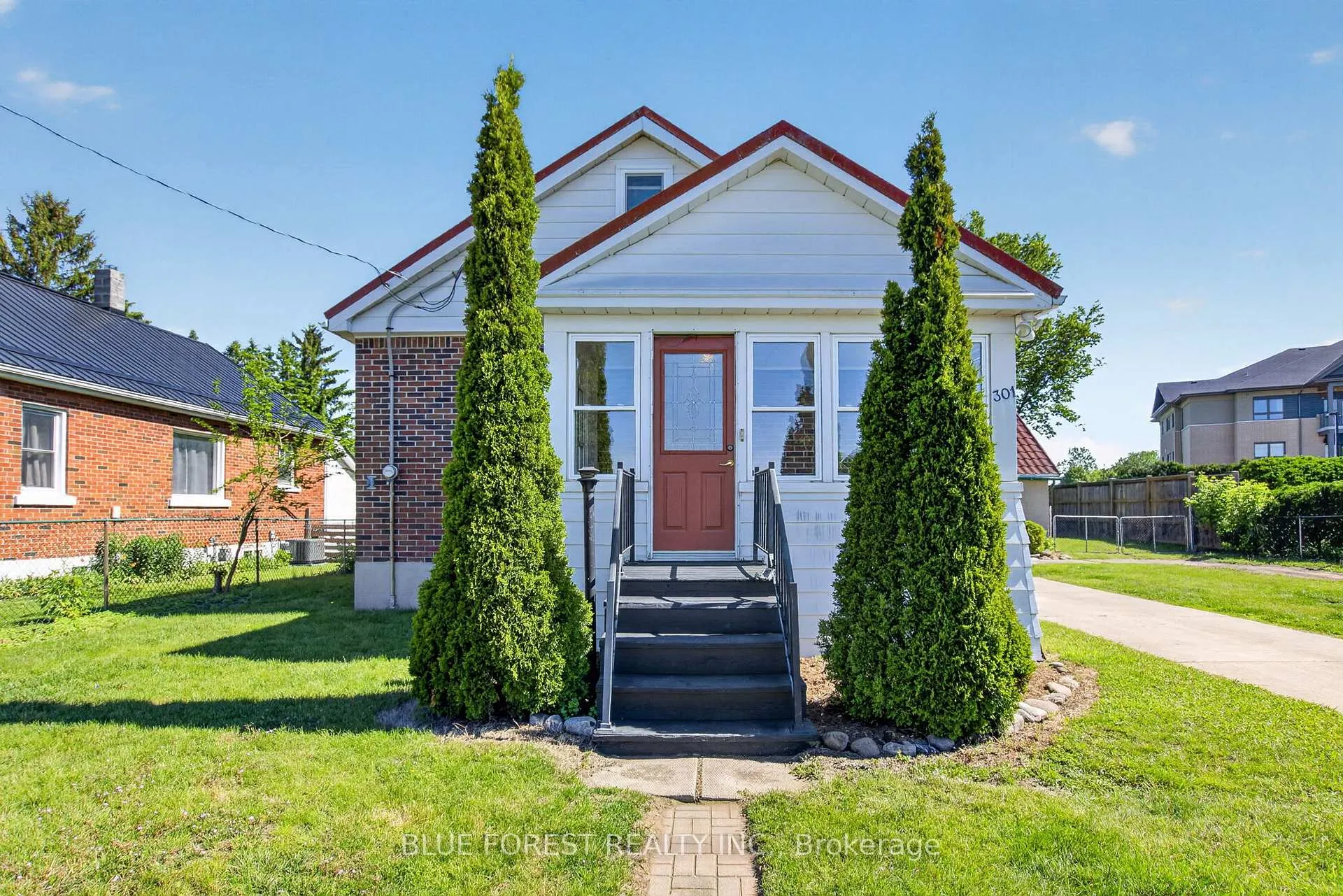 Photo 3 of 11064 Miller Road, Dutton/Dunwich, Dutton — HOMEH