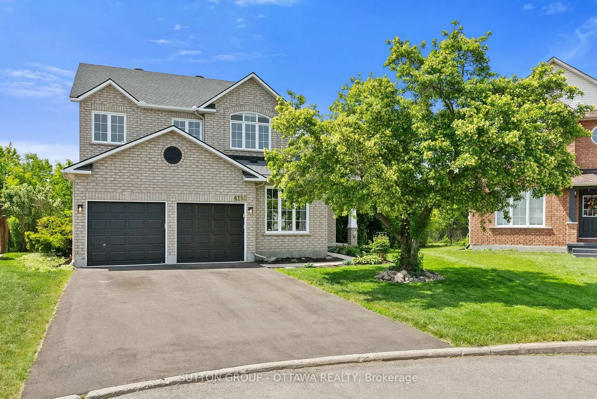 Photo 3 of 4195 Wolfe Point Way, Ottawa, Riverside South/Gloucester Glen — HOMEH
