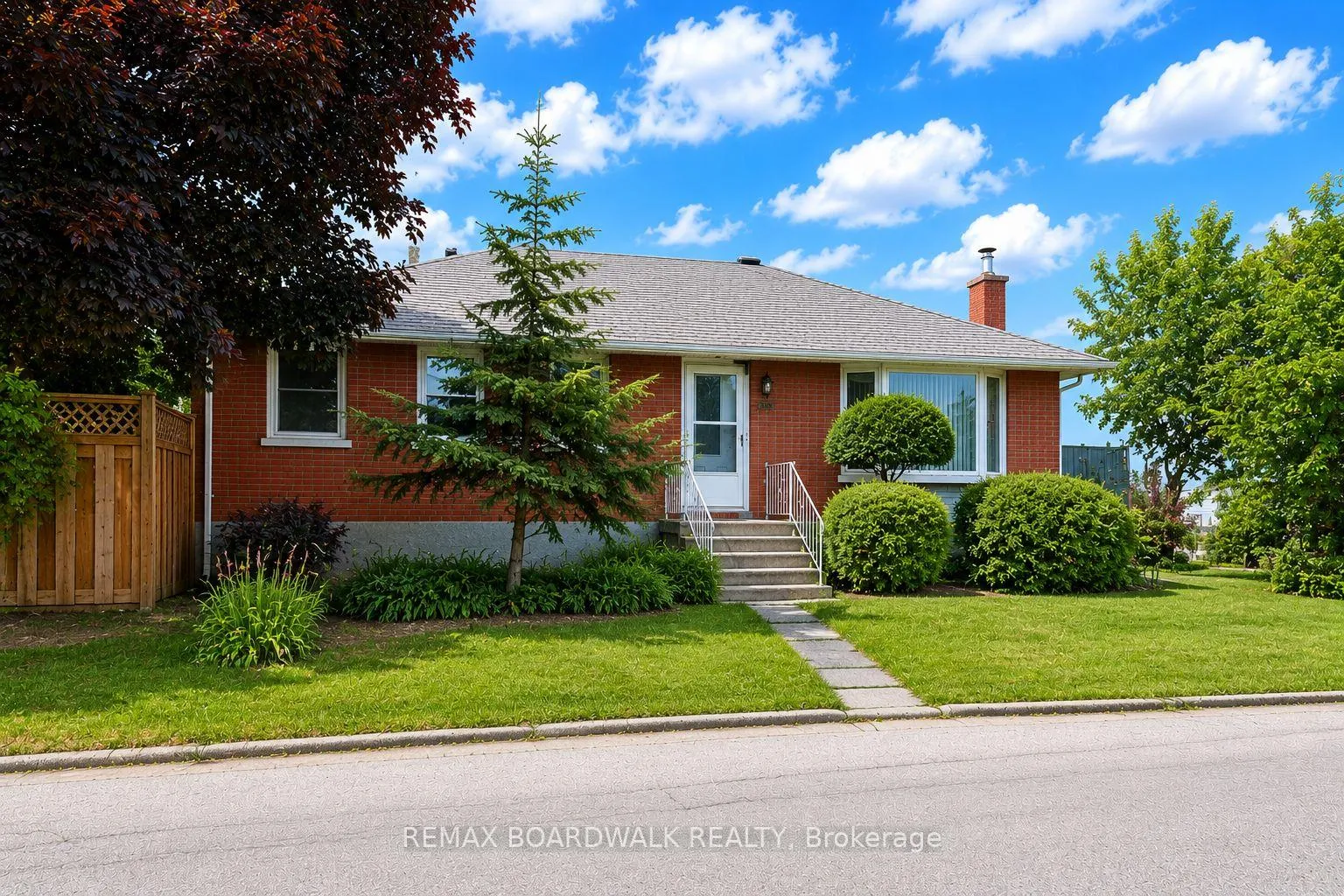 Front of 625 Clarke Avenue