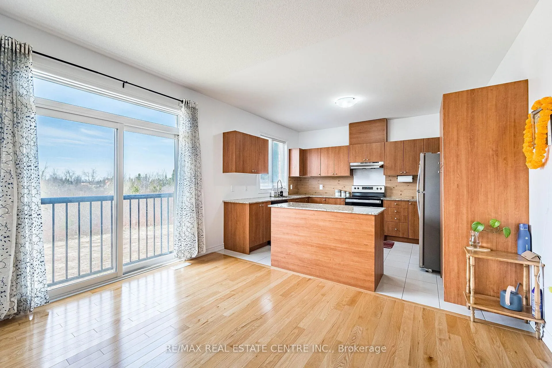 Photo 13 of 26 Aitchison Avenue, Southgate — HOMEH