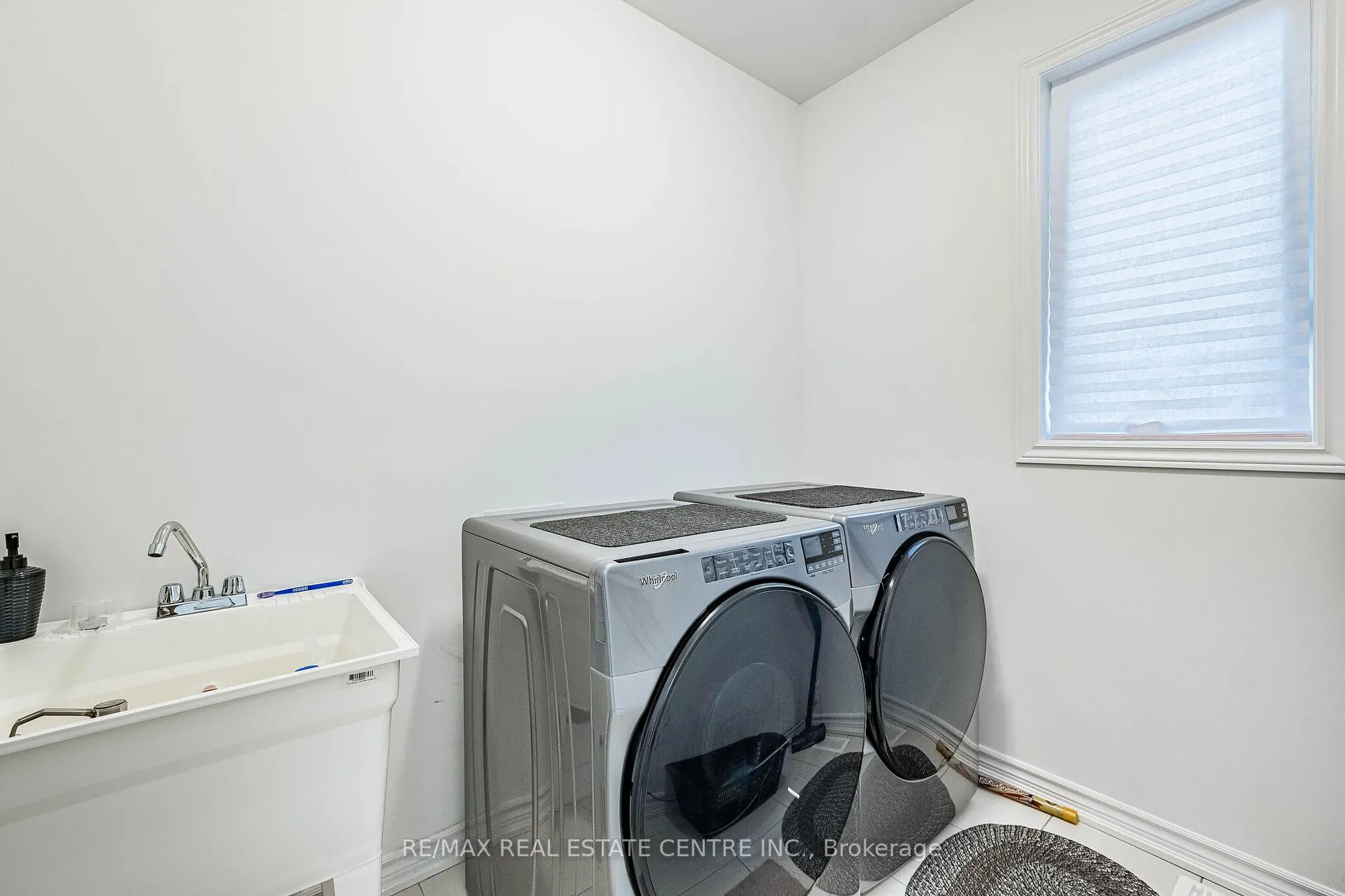 Photo 21 of 26 Aitchison Avenue, Southgate — HOMEH