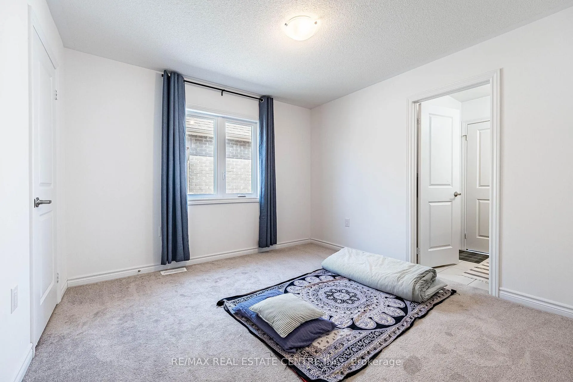 Photo 25 of 26 Aitchison Avenue, Southgate — HOMEH