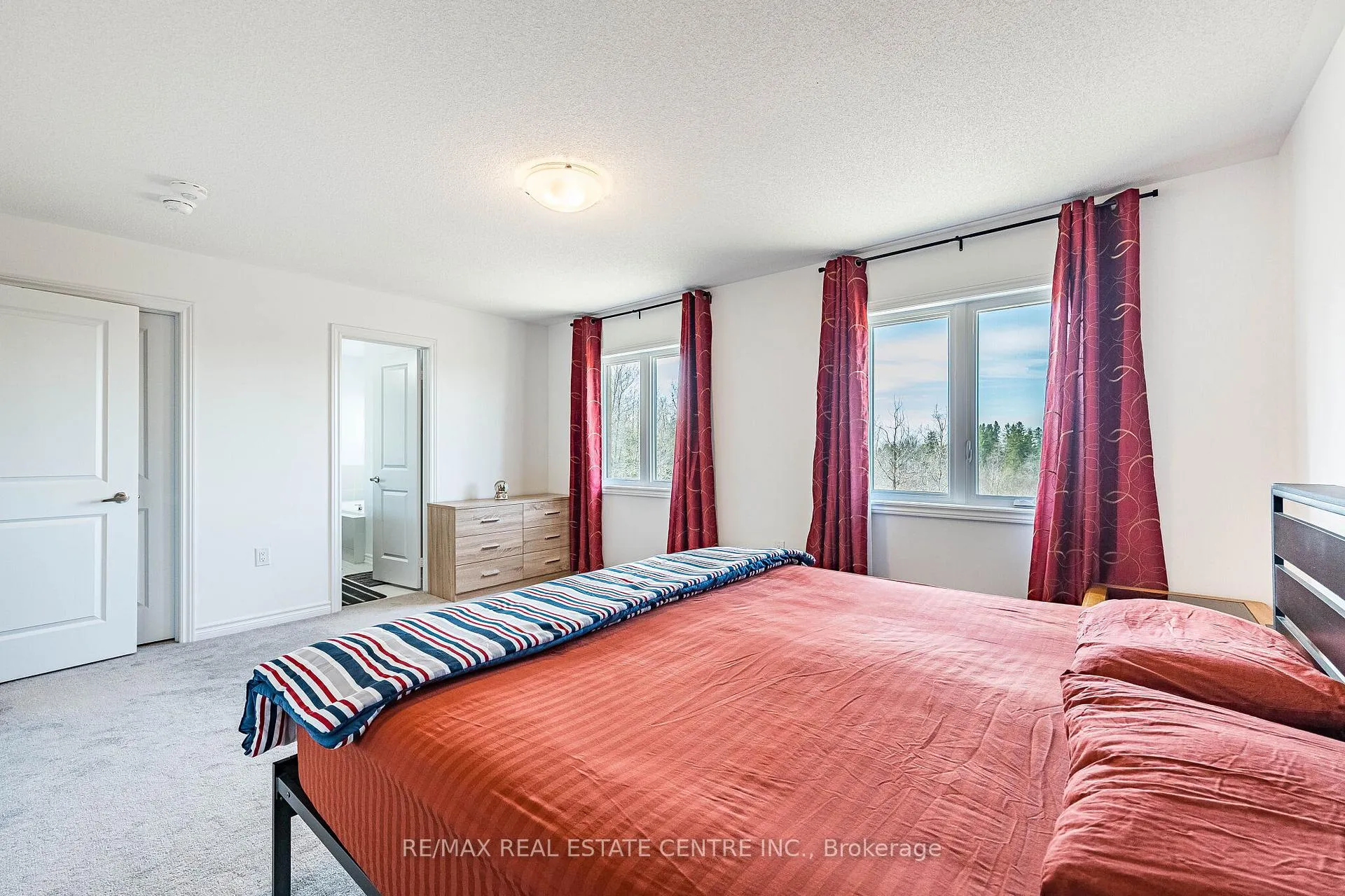 Photo 34 of 26 Aitchison Avenue, Southgate — HOMEH