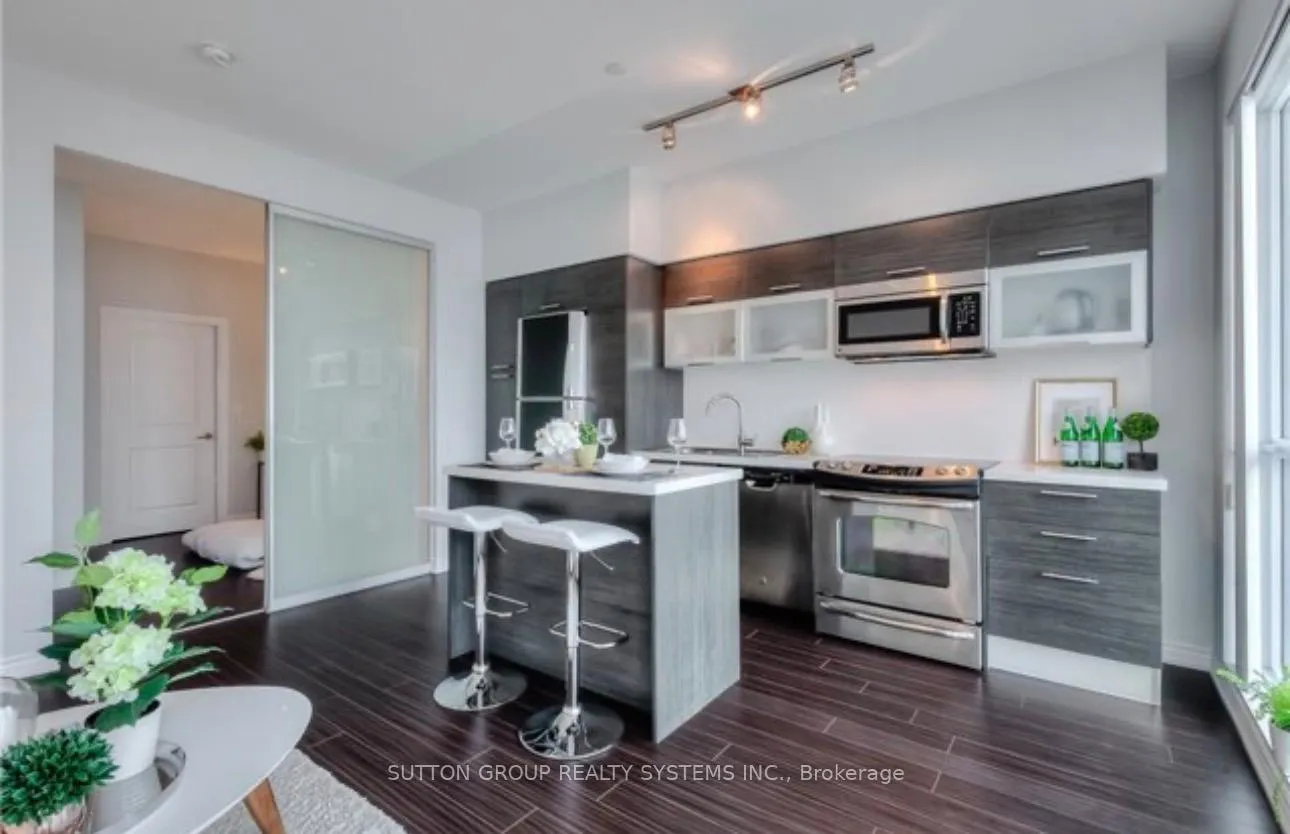 Photo 9 of Unit 4011, 386 Yonge Street, Toronto, Bay Street Corridor — HOMEH