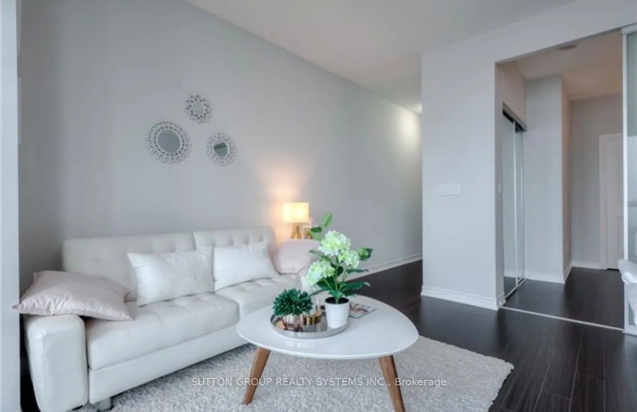 Photo 11 of Unit 4011, 386 Yonge Street, Toronto, Bay Street Corridor — HOMEH
