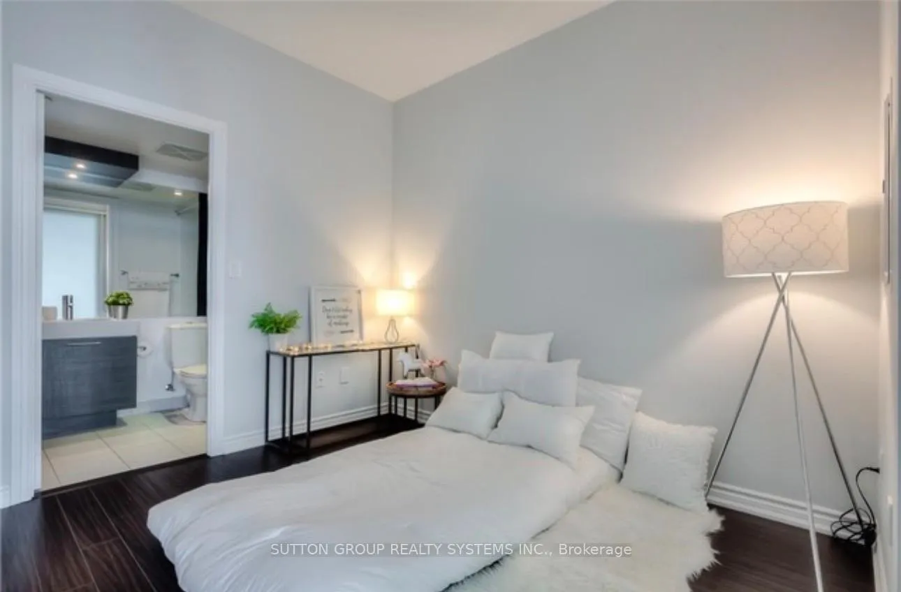 Photo 12 of Unit 4011, 386 Yonge Street, Toronto, Bay Street Corridor — HOMEH
