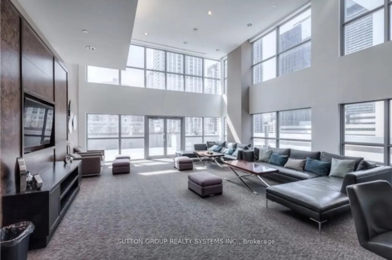 Photo 18 of Unit 4011, 386 Yonge Street, Toronto, Bay Street Corridor — HOMEH