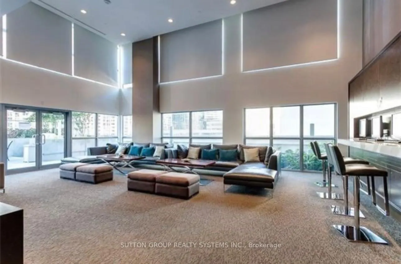 Photo 19 of Unit 4011, 386 Yonge Street, Toronto, Bay Street Corridor — HOMEH