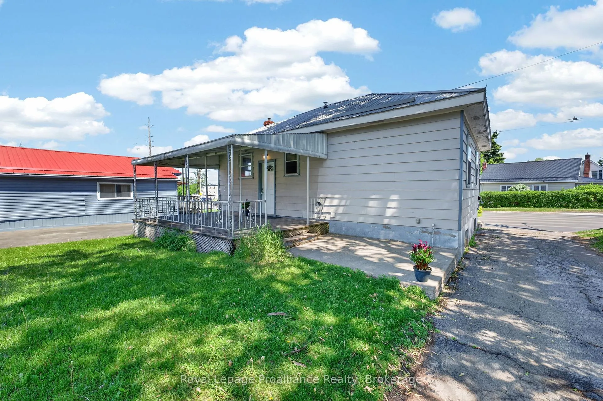 Photo 22 of 368 Sidney Street, Belleville, Belleville Ward — HOMEH