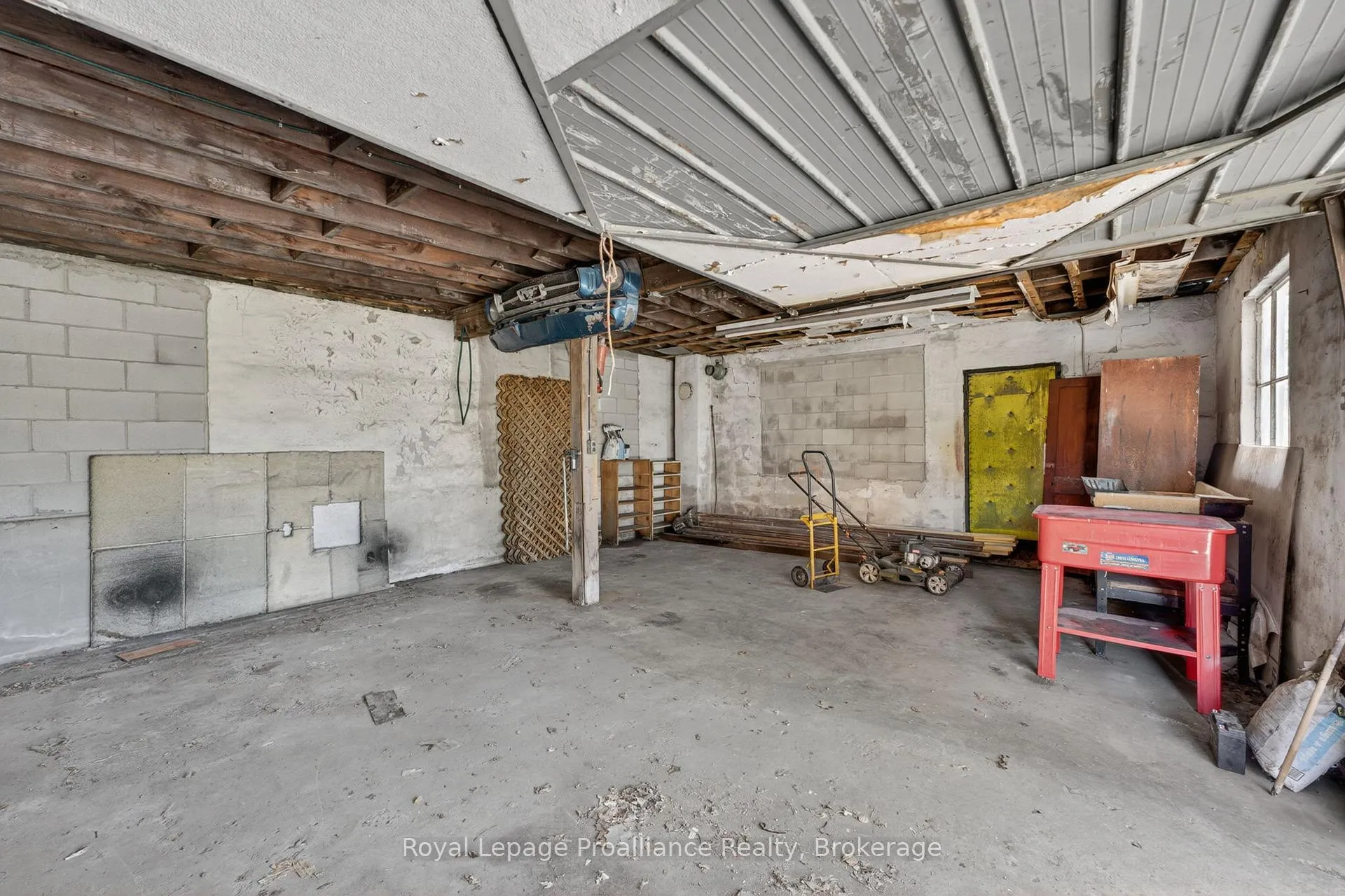 Photo 26 of 368 Sidney Street, Belleville, Belleville Ward — HOMEH