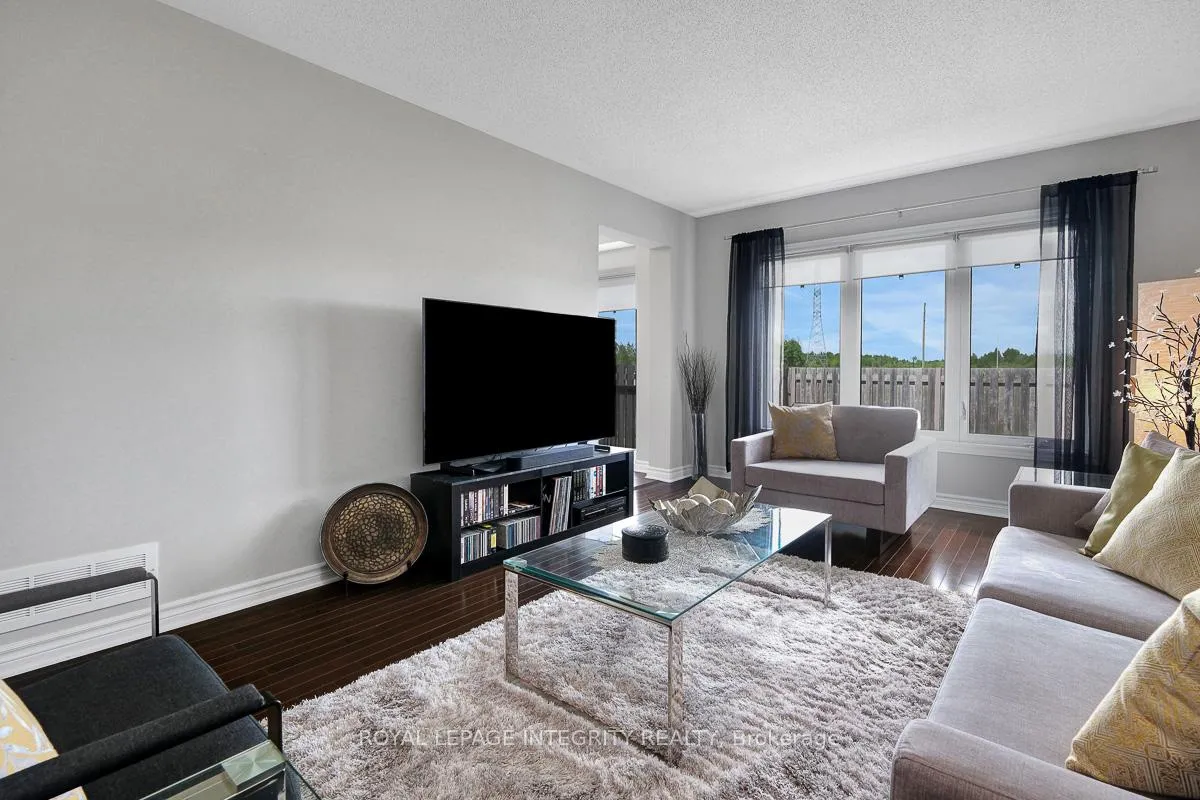Photo 7 of 352 Axis Way, Ottawa, Mer Bleue/Bradley Estates/Anderson Park — HOMEH