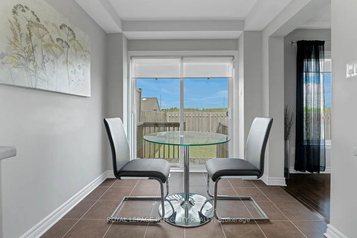 Photo 12 of 352 Axis Way, Ottawa, Mer Bleue/Bradley Estates/Anderson Park — HOMEH