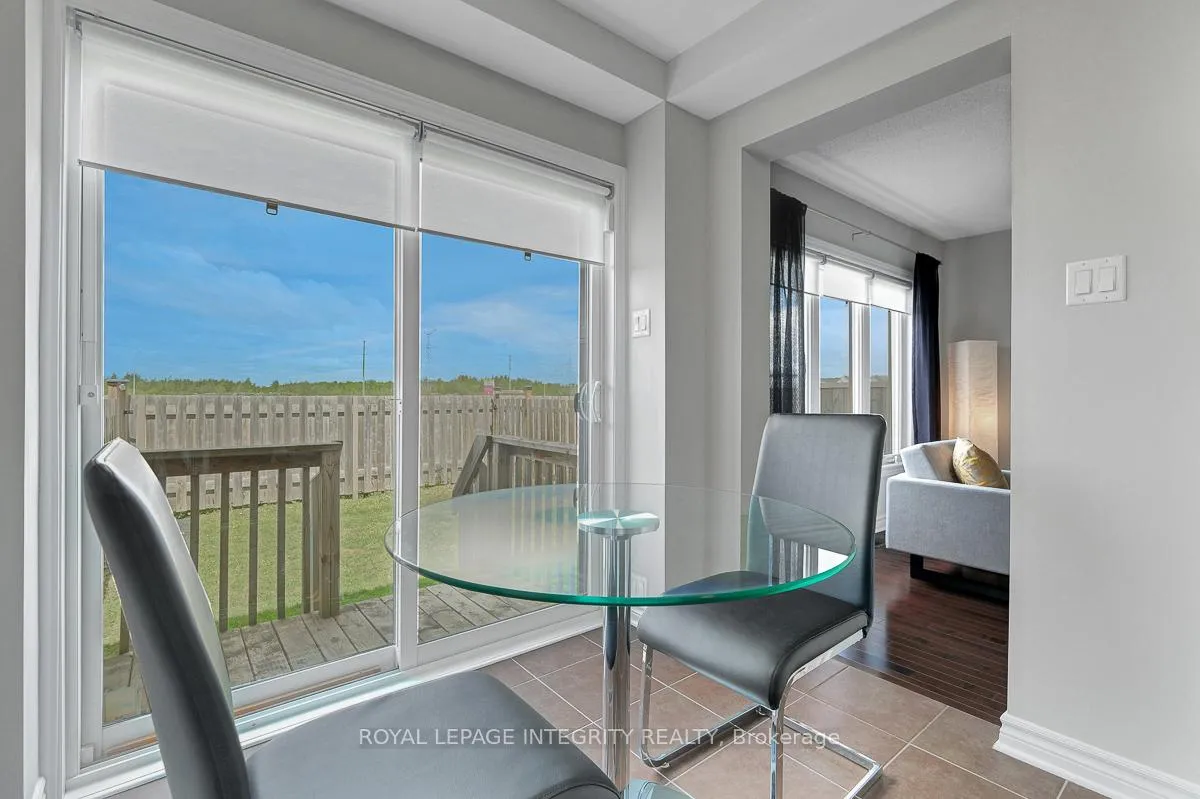 Photo 13 of 352 Axis Way, Ottawa, Mer Bleue/Bradley Estates/Anderson Park — HOMEH