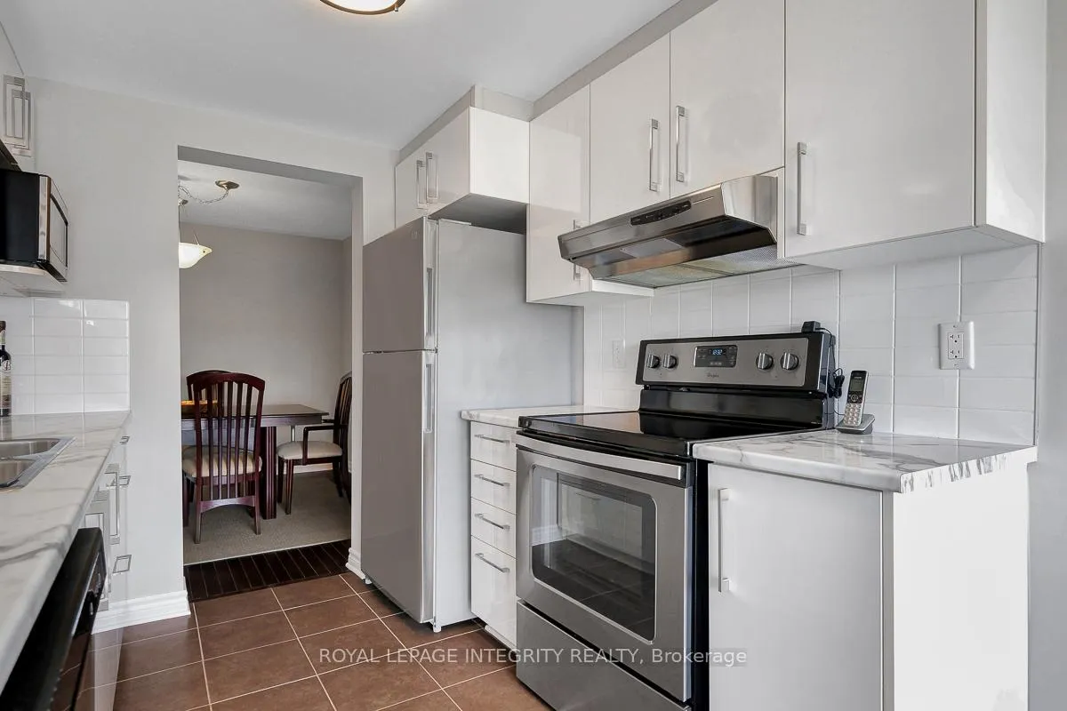Photo 16 of 352 Axis Way, Ottawa, Mer Bleue/Bradley Estates/Anderson Park — HOMEH