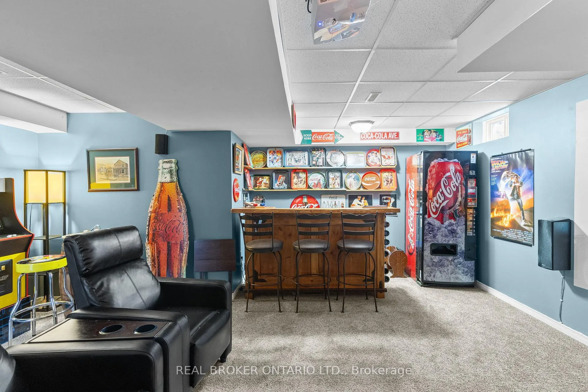 Photo 31 of 17 Cranberry Lane, Barrie, 400 West — HOMEH