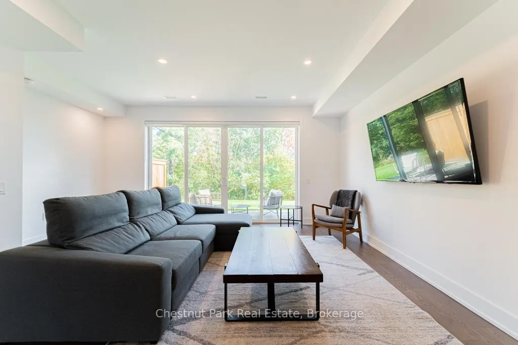 Photo 14 of 29 Rockmount Crescent, Gravenhurst, Muskoka (S) — HOMEH