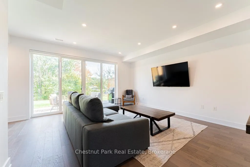 Photo 15 of 29 Rockmount Crescent, Gravenhurst, Muskoka (S) — HOMEH
