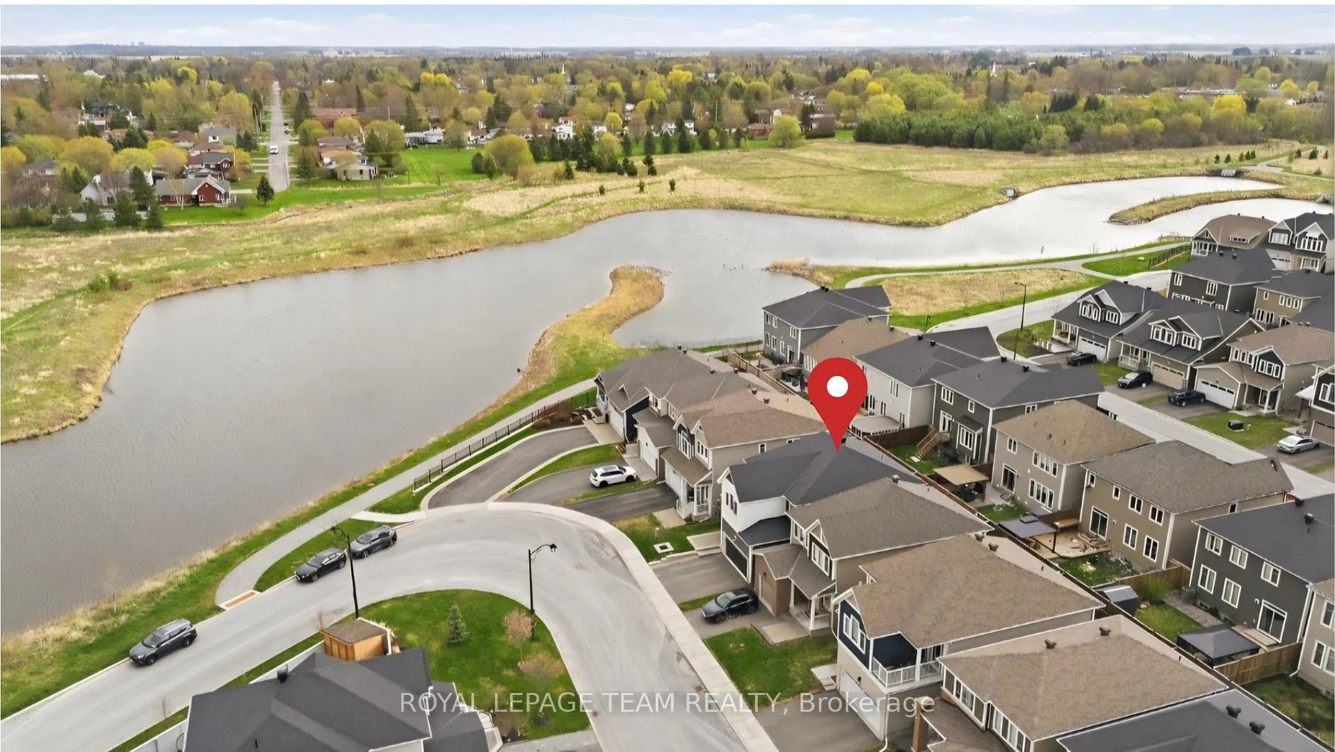 Photo 47 of 91 Cantle Crescent, Ottawa, Goulbourn Twp From Franktown Rd/South To Rideau — HOMEH