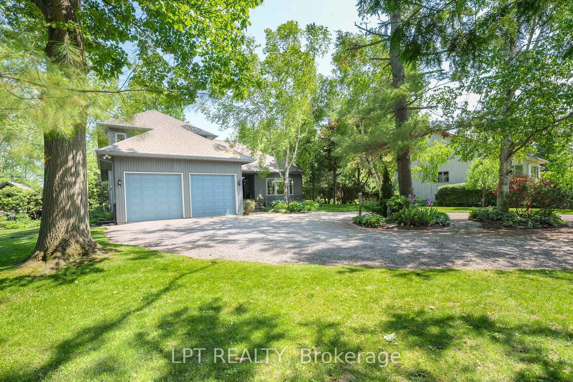 Photo 5 of 293 Hedge Road, Georgina, Sutton & Jackson's Point — HOMEH
