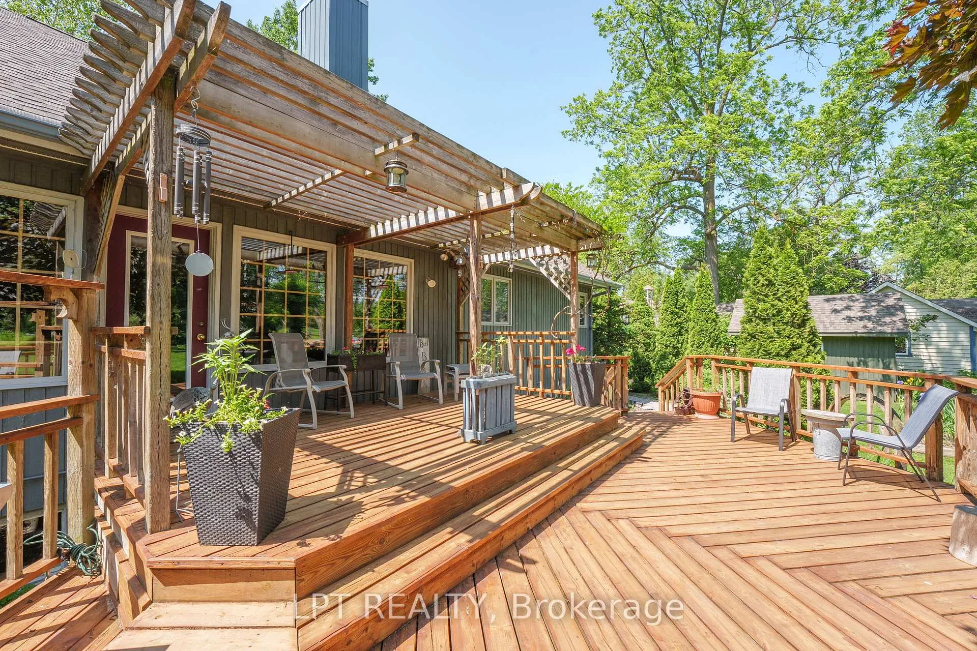 Photo 36 of 293 Hedge Road, Georgina, Sutton & Jackson's Point — HOMEH