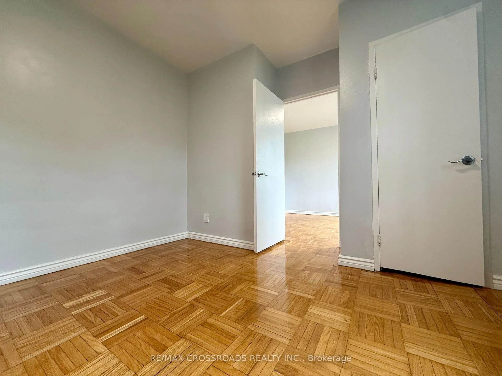 Photo 3 of Unit 311, 2770 Yonge Street, Toronto, Lawrence Park South — HOMEH