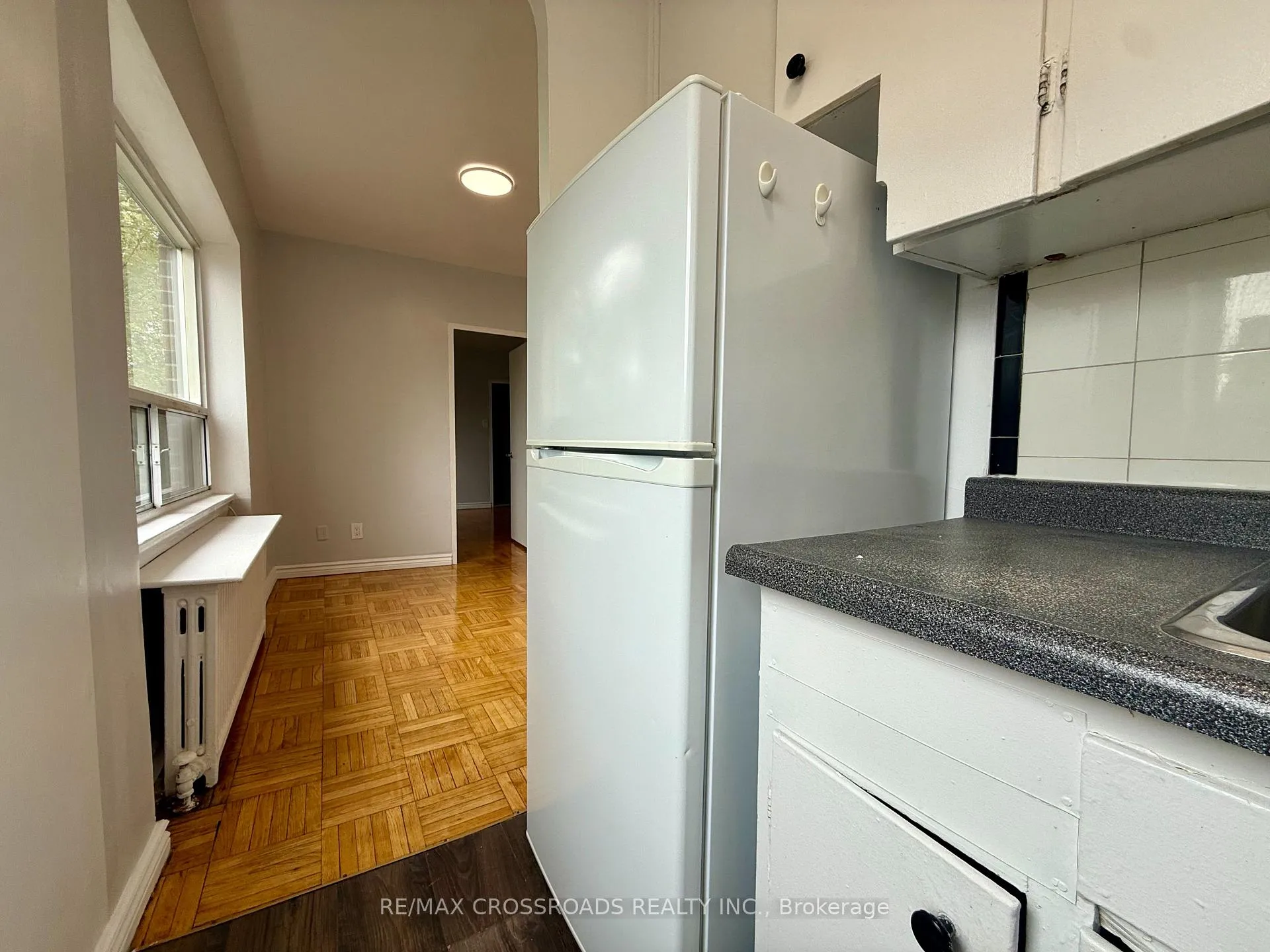 Photo 4 of Unit 311, 2770 Yonge Street, Toronto, Lawrence Park South — HOMEH