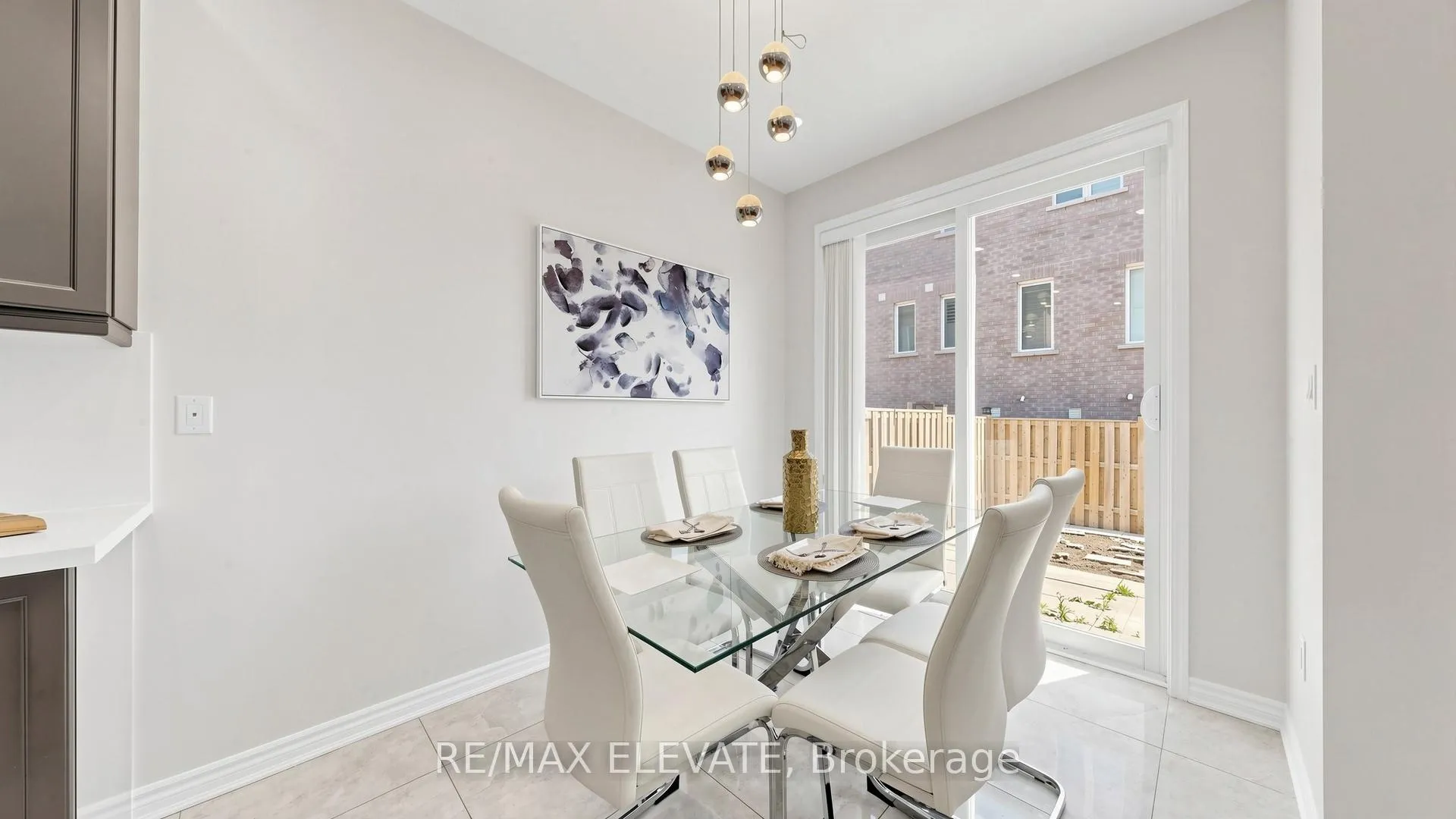 Photo 21 of 2425 Moonlight Crescent, Pickering, Rural Pickering — HOMEH