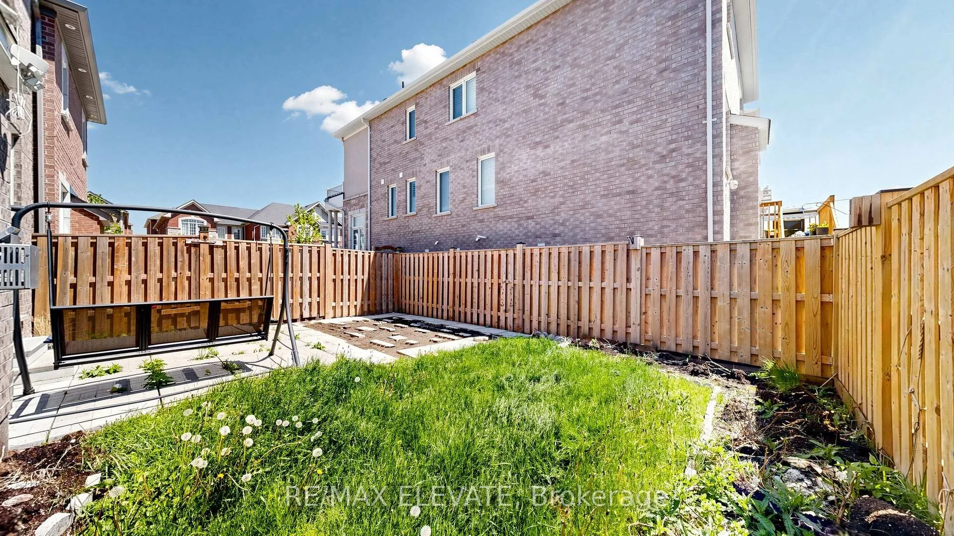 Photo 50 of 2425 Moonlight Crescent, Pickering, Rural Pickering — HOMEH