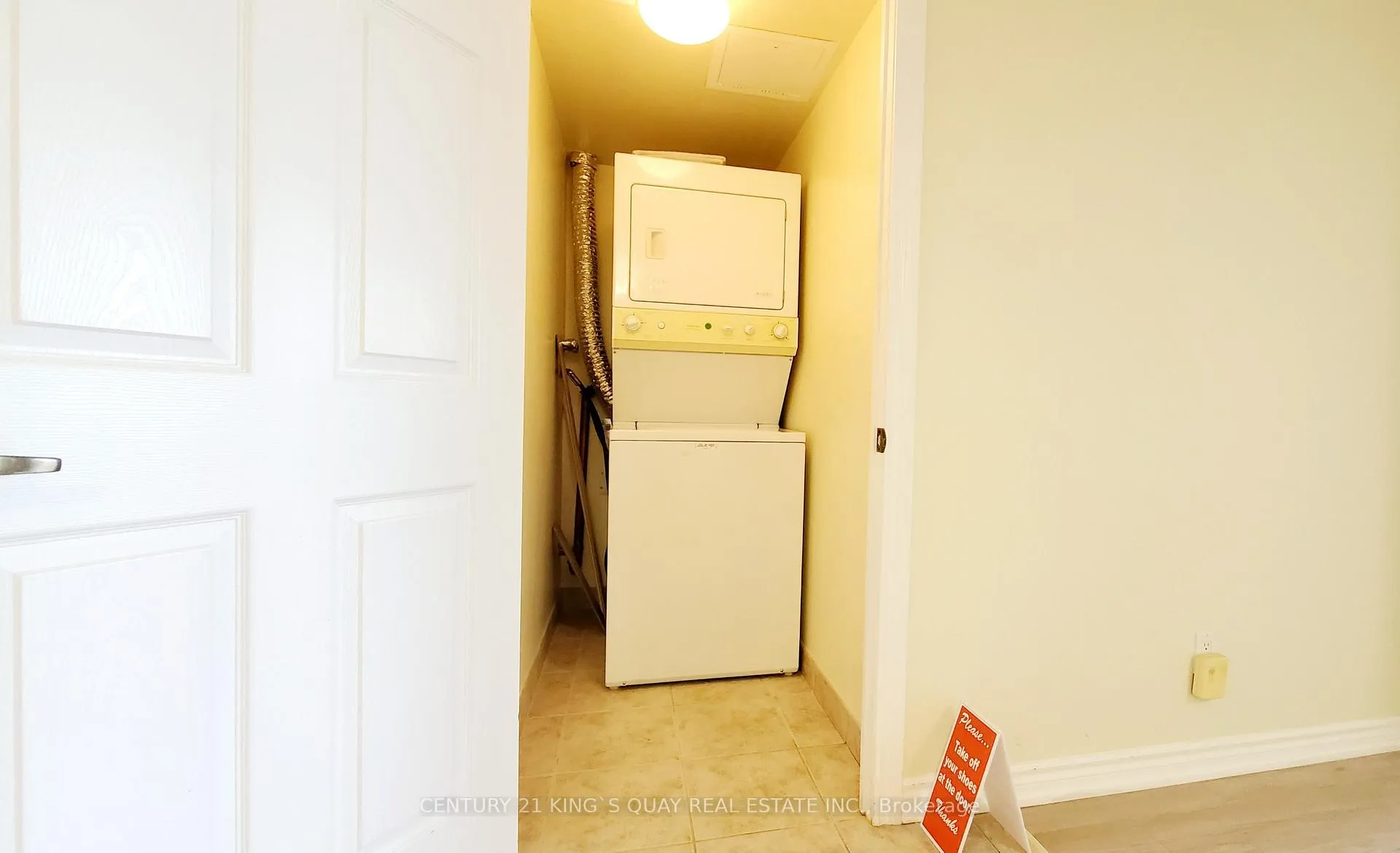 Photo 21 of Unit 303, 130 Pond Drive, Markham, Commerce Valley — HOMEH