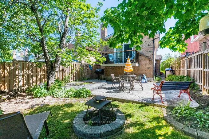 Photo 49 of 18 Pluto Drive, Brampton, Madoc — HOMEH