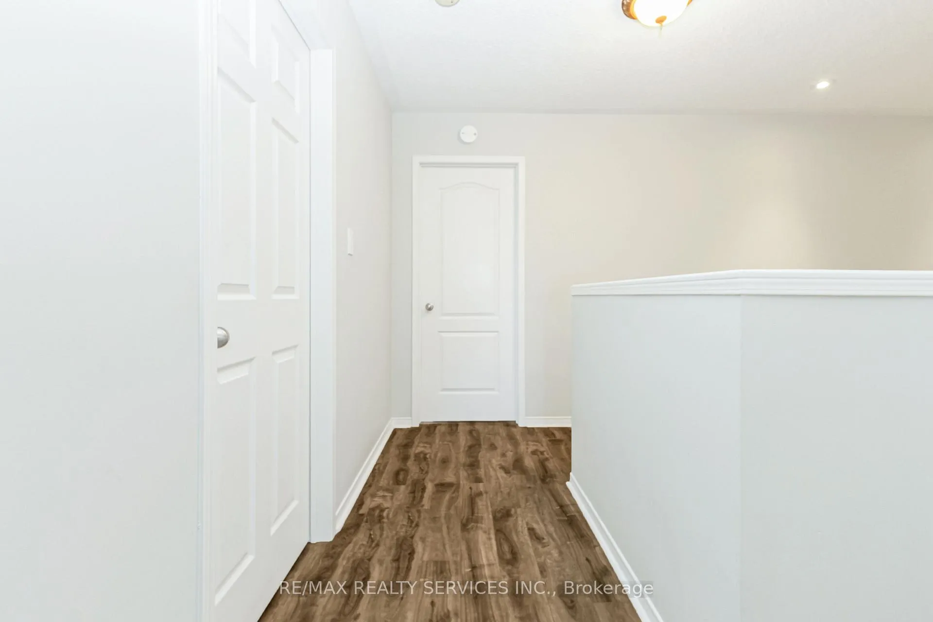 Photo 30 of 295 Queen Mary Drive, Brampton, Fletcher's Meadow — HOMEH