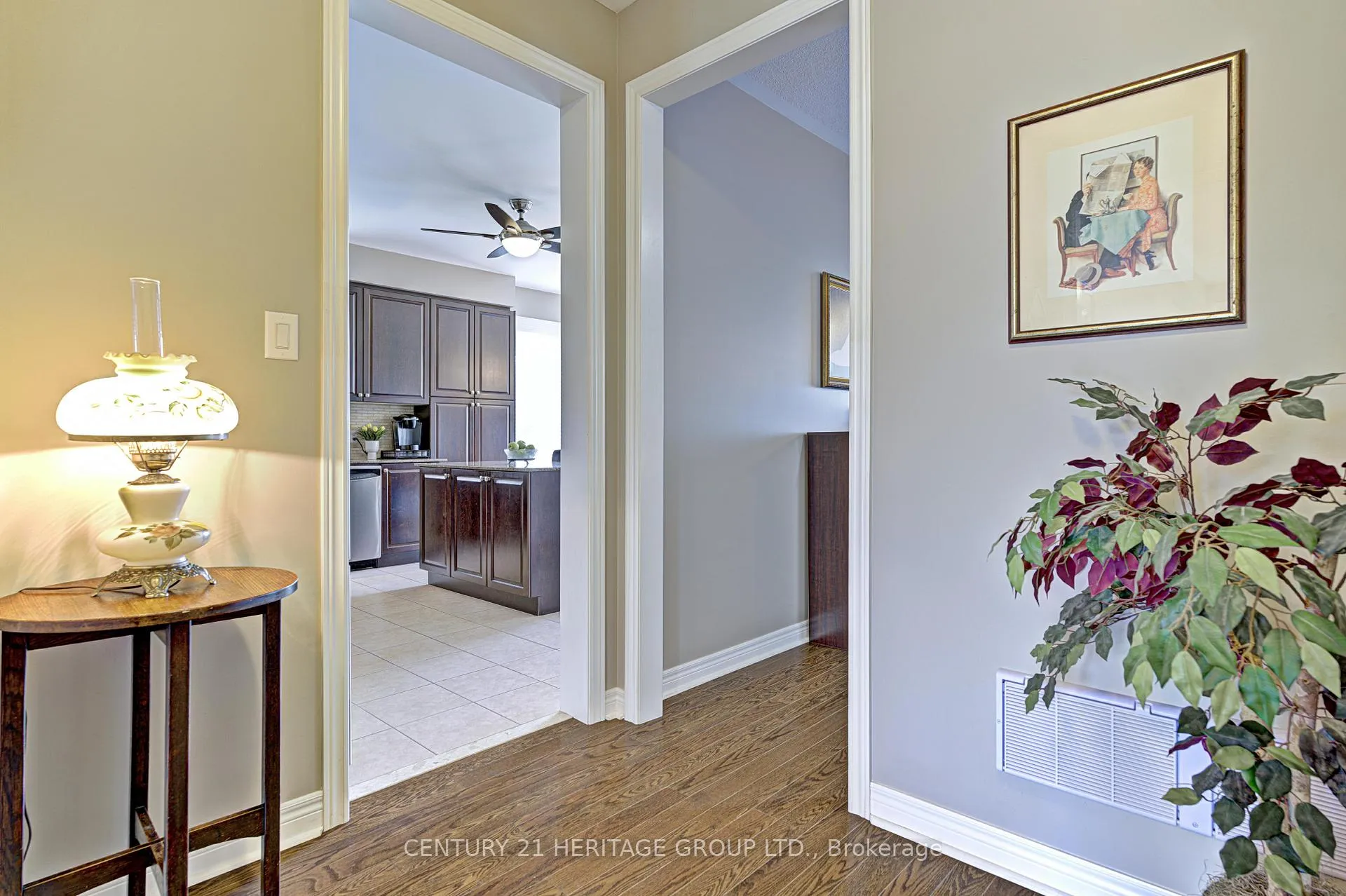Photo 9 of 28 Boyces Creek Court, Caledon, Caledon East — HOMEH