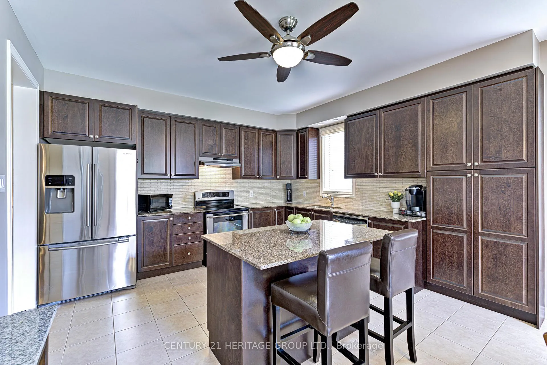 Photo 14 of 28 Boyces Creek Court, Caledon, Caledon East — HOMEH