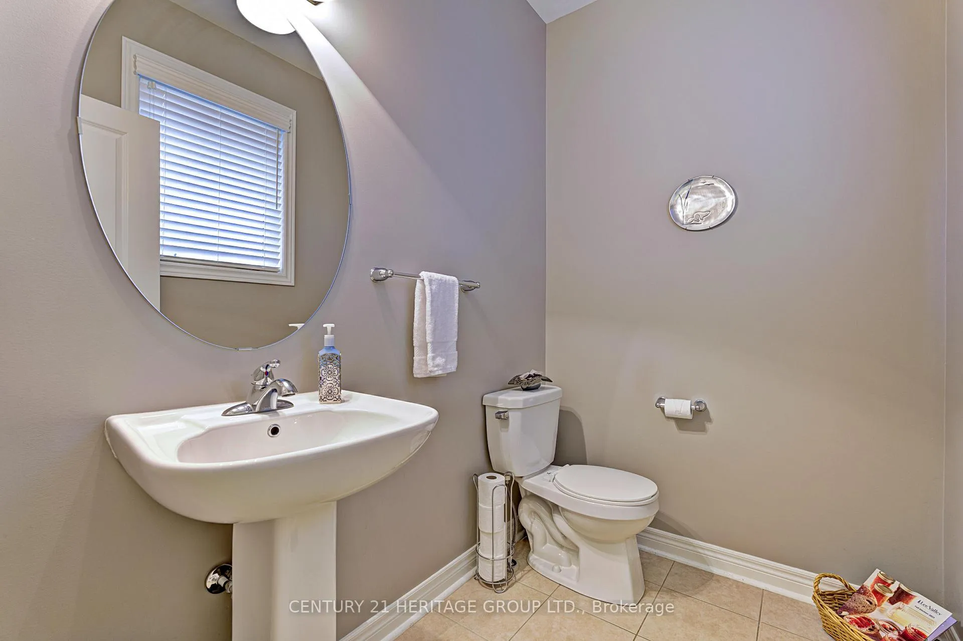 Photo 22 of 28 Boyces Creek Court, Caledon, Caledon East — HOMEH