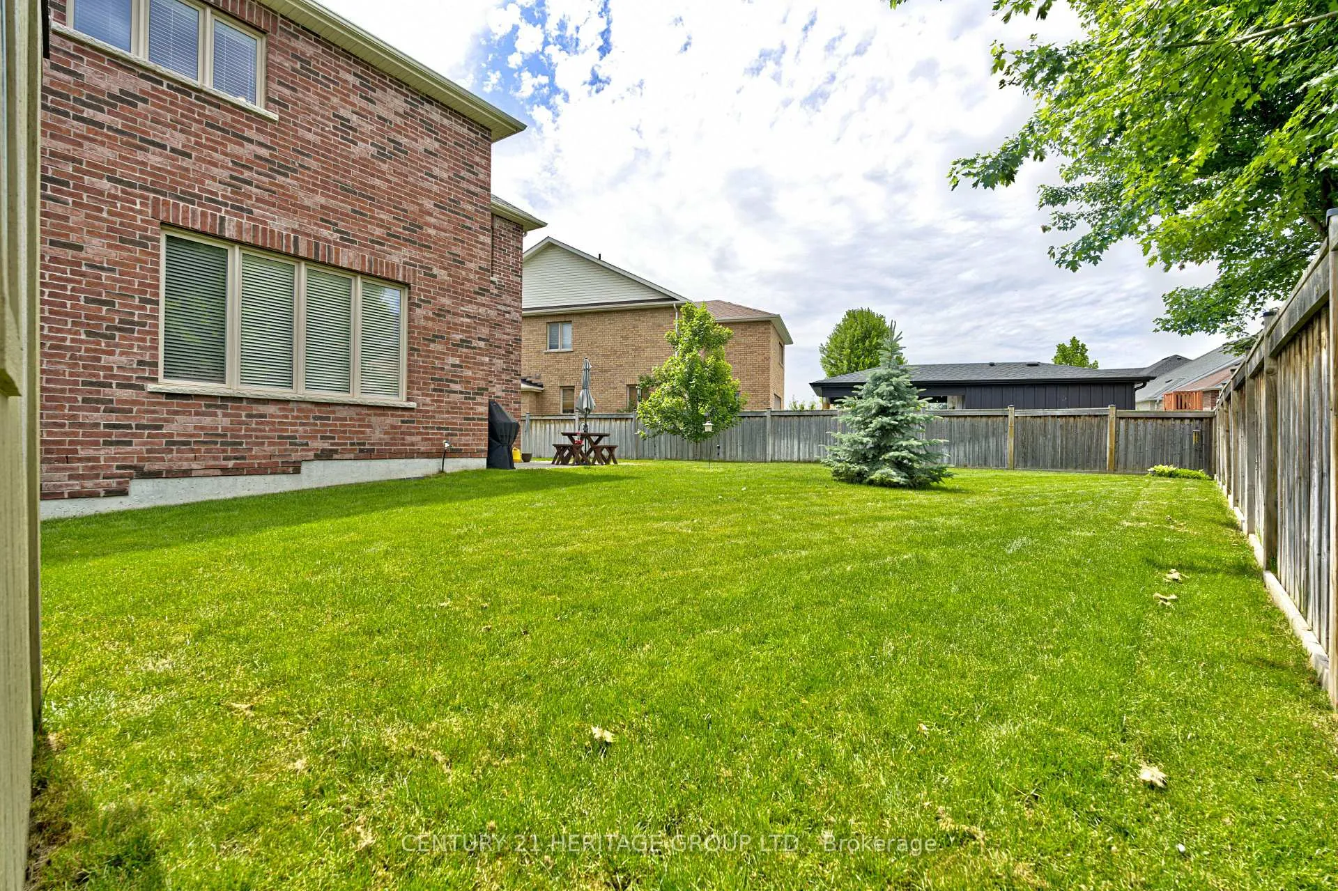 Photo 40 of 28 Boyces Creek Court, Caledon, Caledon East — HOMEH