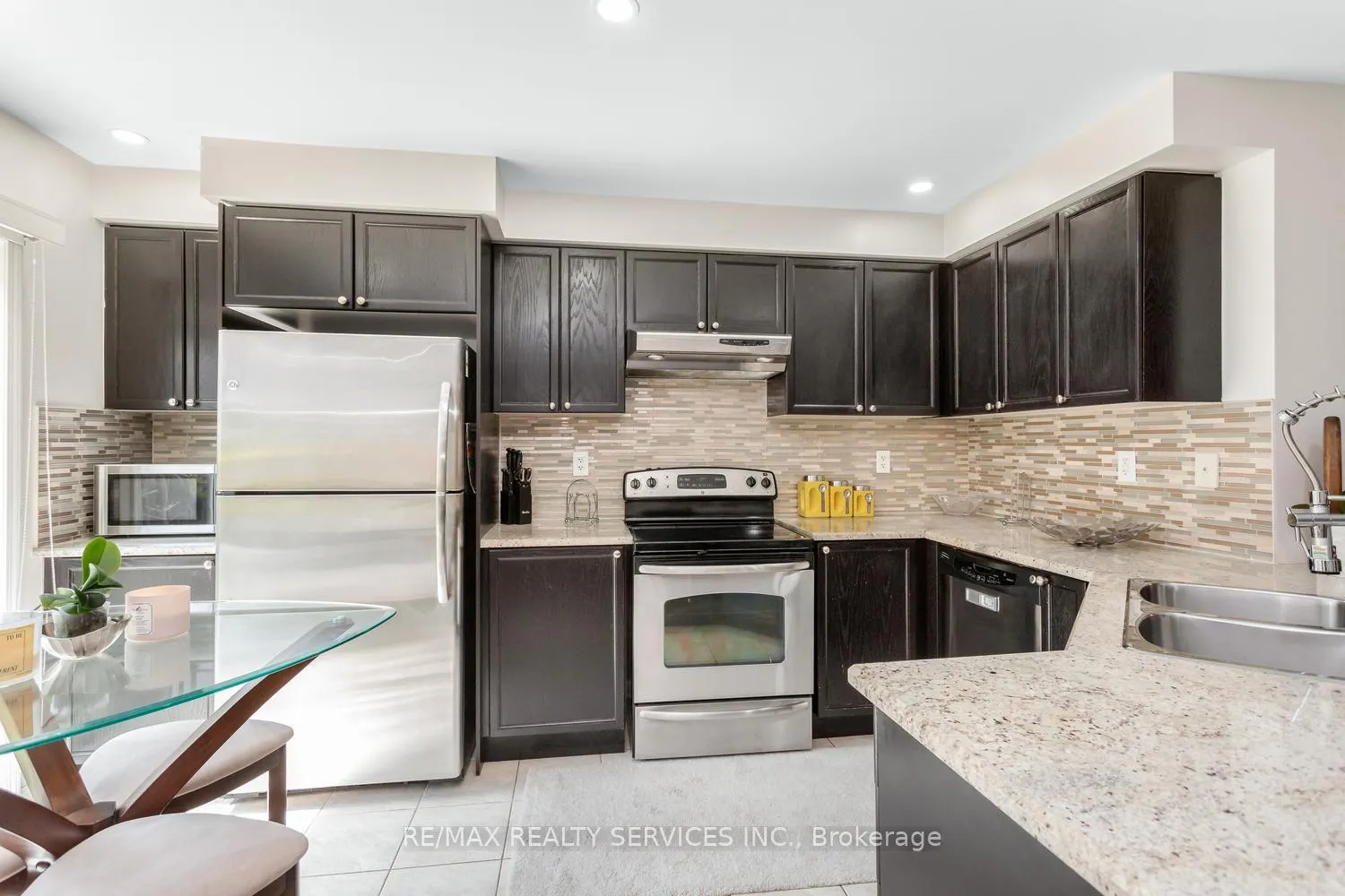 Photo 13 of 164 Mcdougall Cross, Milton, Harrison — HOMEH