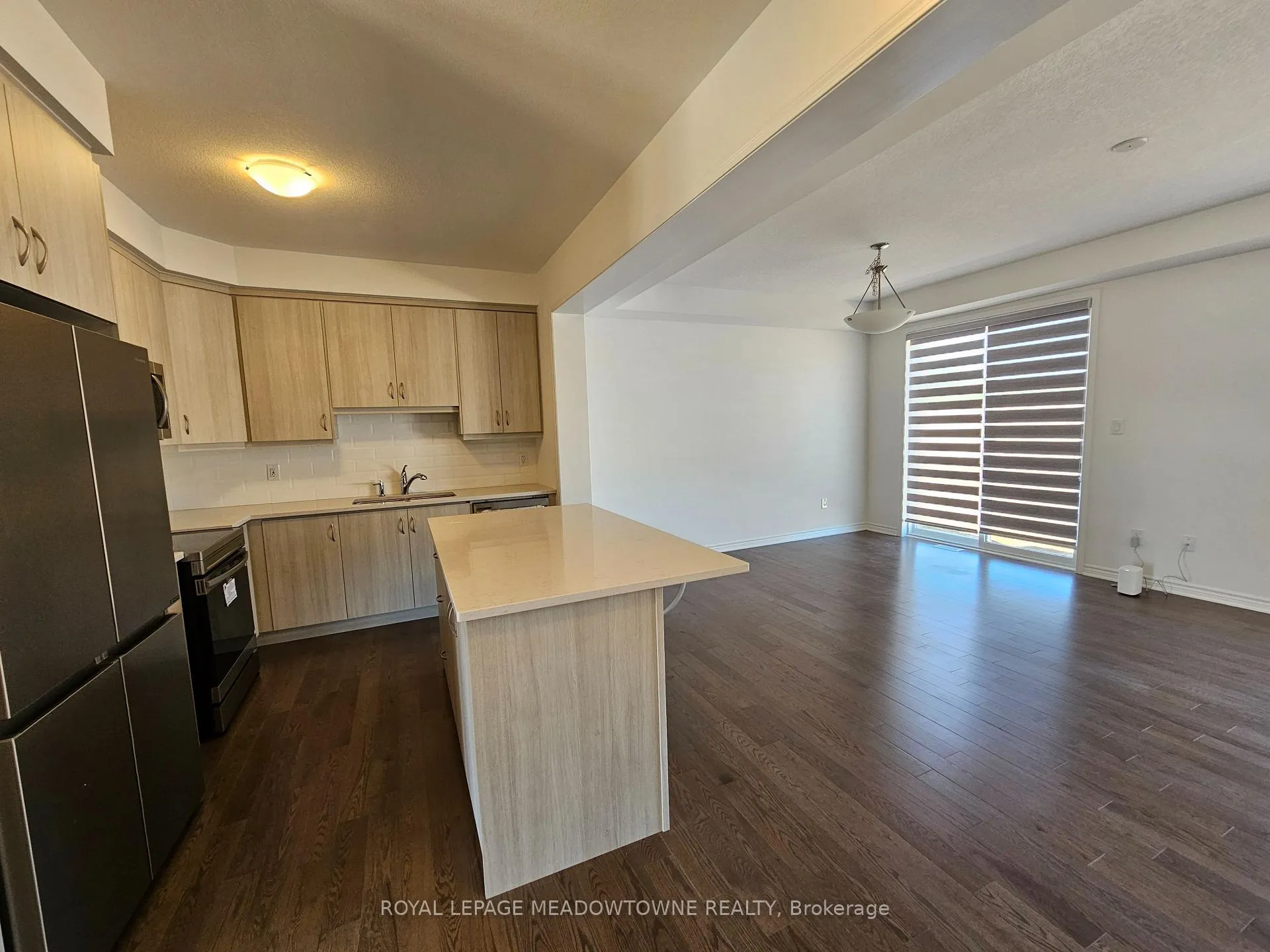 Photo 8 of 879 Amand Drive, Kitchener — HOMEH