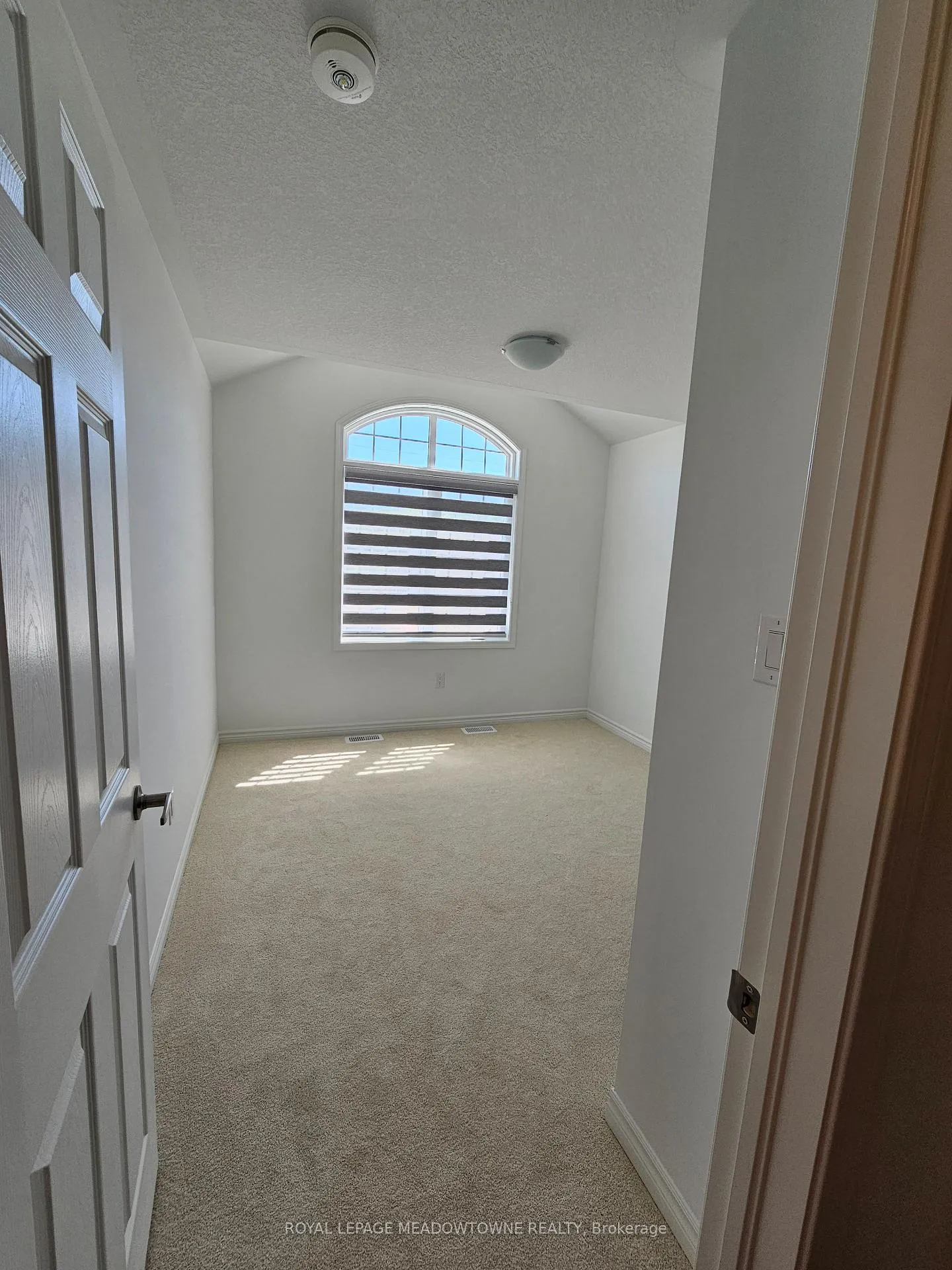 Photo 22 of 879 Amand Drive, Kitchener — HOMEH