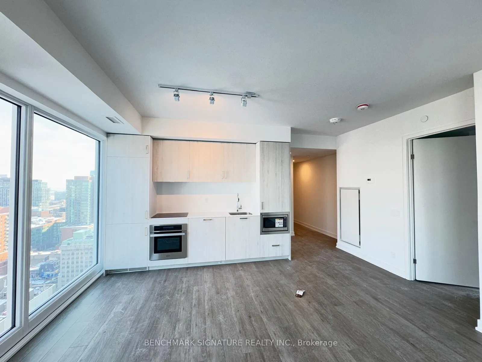 Photo 3 of Unit 2502, 88 Queen Street E, Toronto, Church-Yonge Corridor — HOMEH