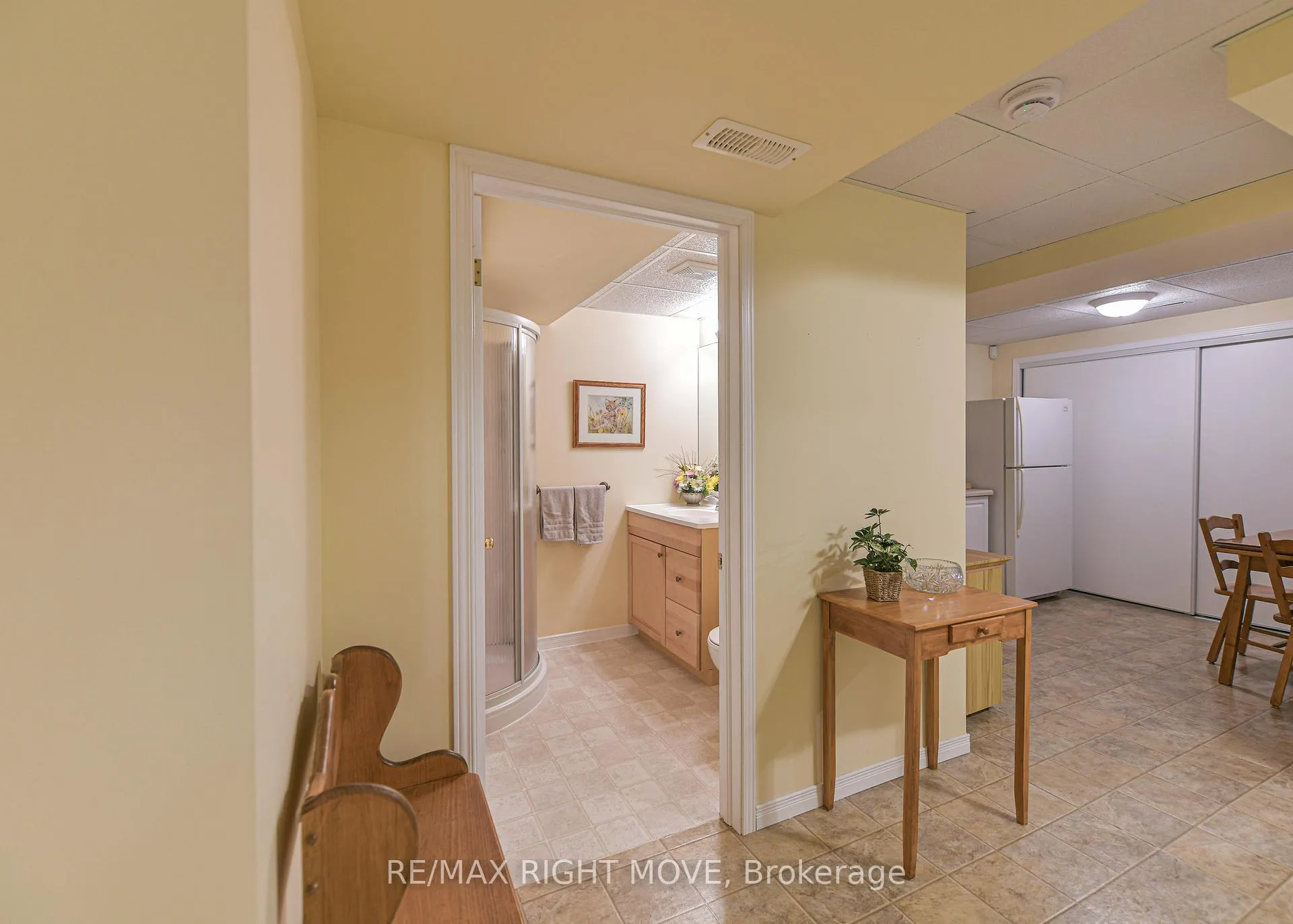 Photo 25 of 3170 Monarch Drive W, Orillia — HOMEH