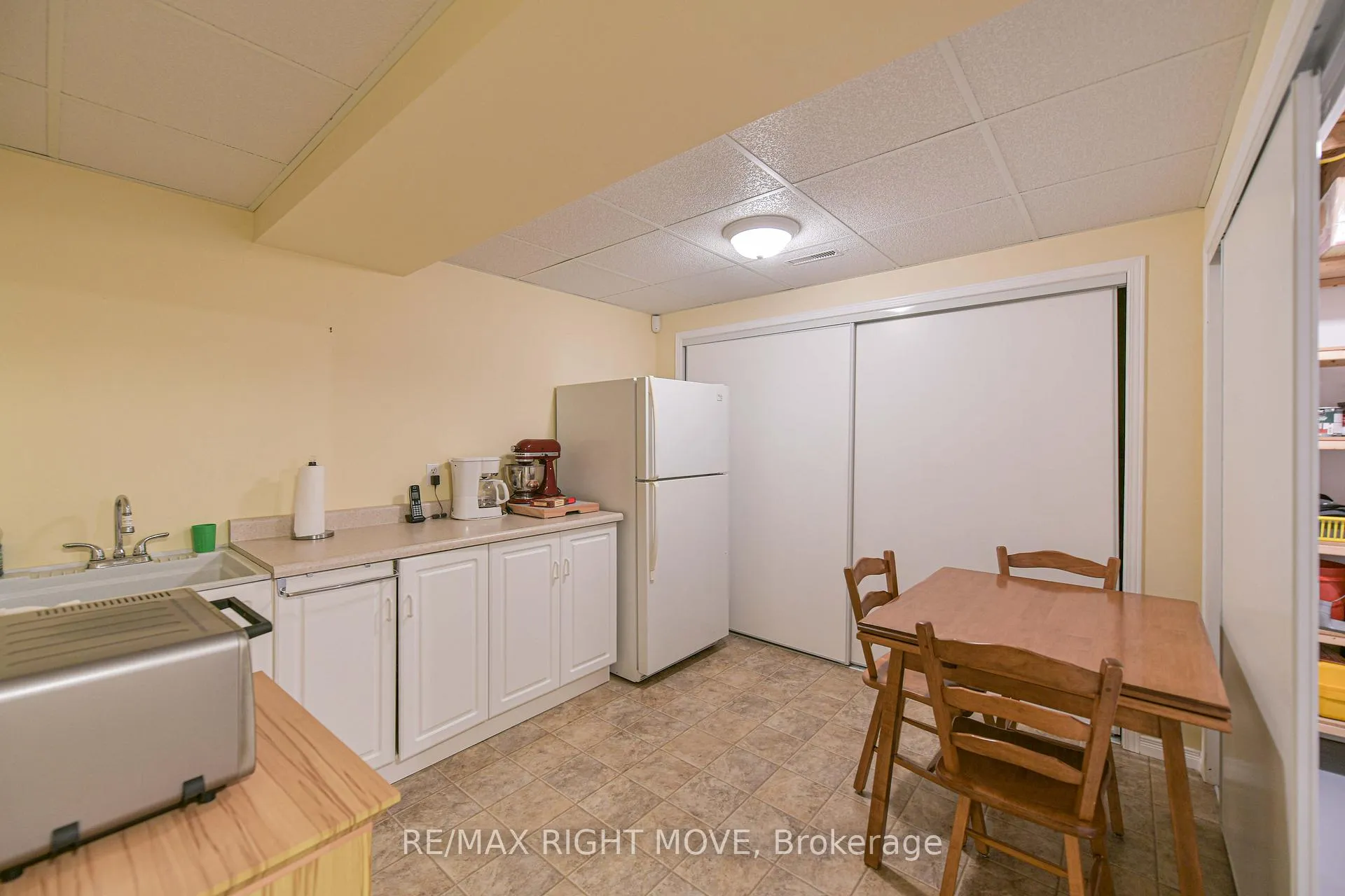 Photo 29 of 3170 Monarch Drive W, Orillia — HOMEH