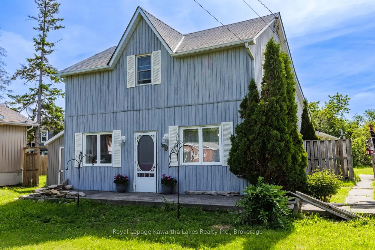 Front of 99 Lindsay Street