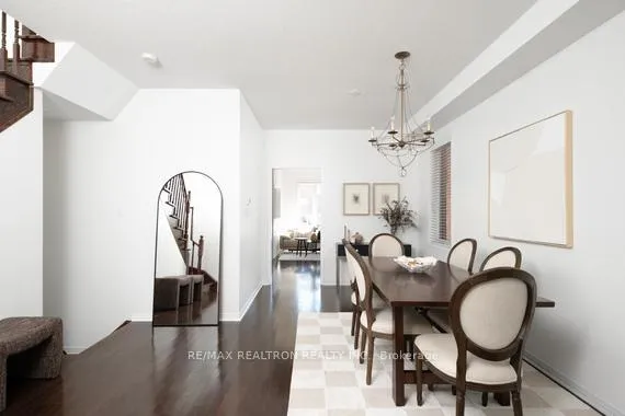 Photo 18 of 104 White Beach Crescent, Vaughan, Patterson — HOMEH