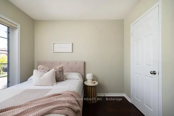 Photo 33 of 104 White Beach Crescent, Vaughan, Patterson — HOMEH