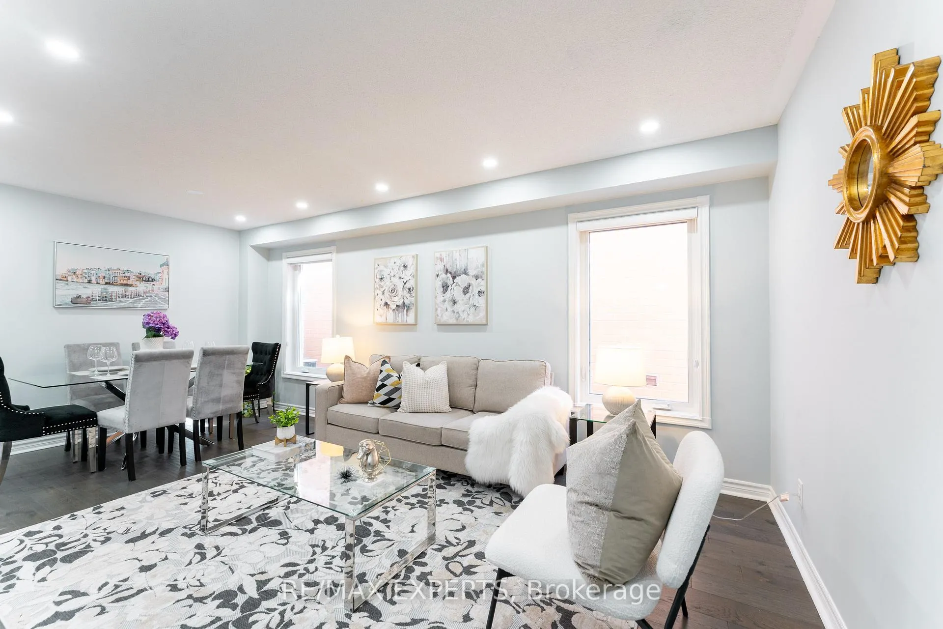 Photo 8 of 69 Shetland Crescent, Vaughan, Maple — HOMEH
