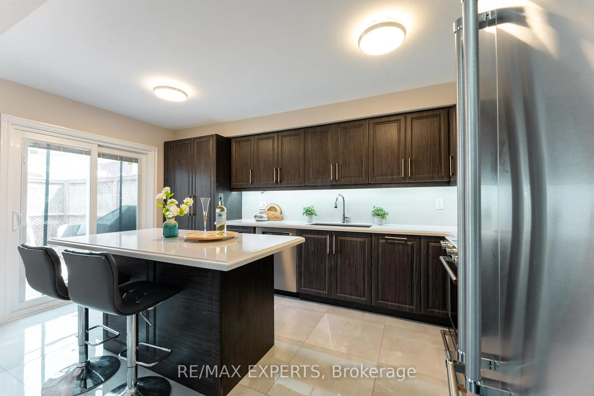 Photo 15 of 69 Shetland Crescent, Vaughan, Maple — HOMEH