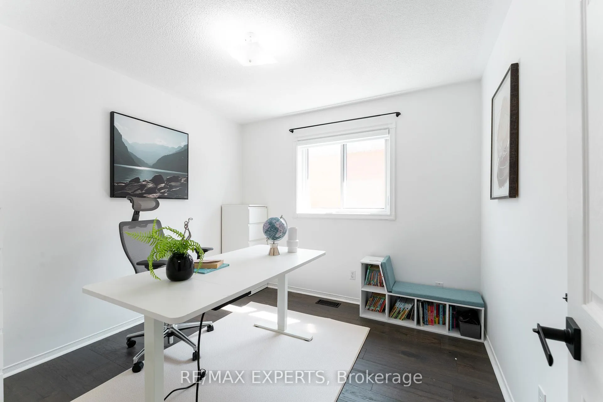 Photo 21 of 69 Shetland Crescent, Vaughan, Maple — HOMEH