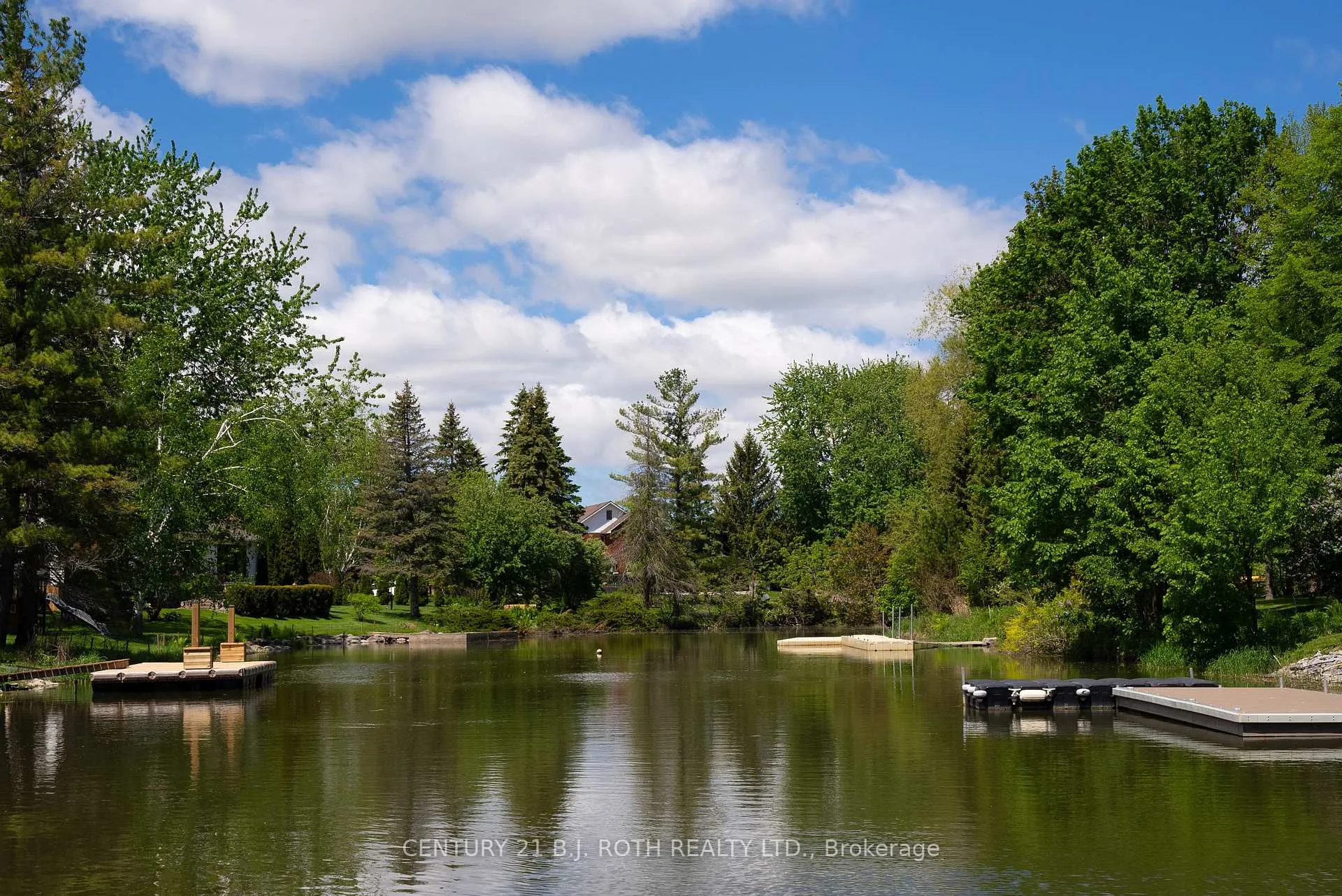 Photo 49 of 75 Marine Drive, Innisfil, Rural Innisfil — HOMEH