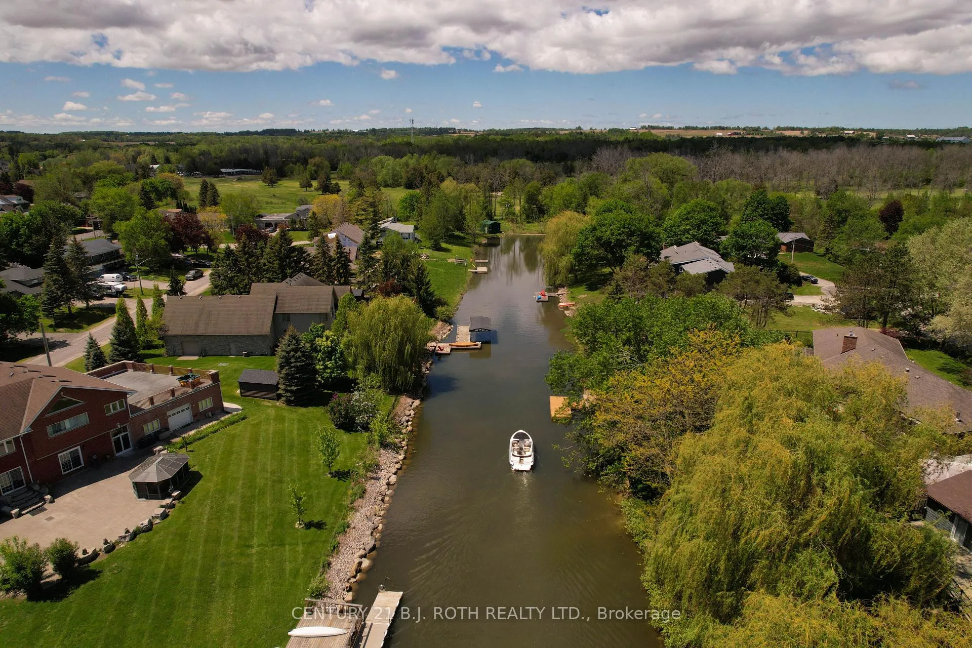 Photo 50 of 75 Marine Drive, Innisfil, Rural Innisfil — HOMEH